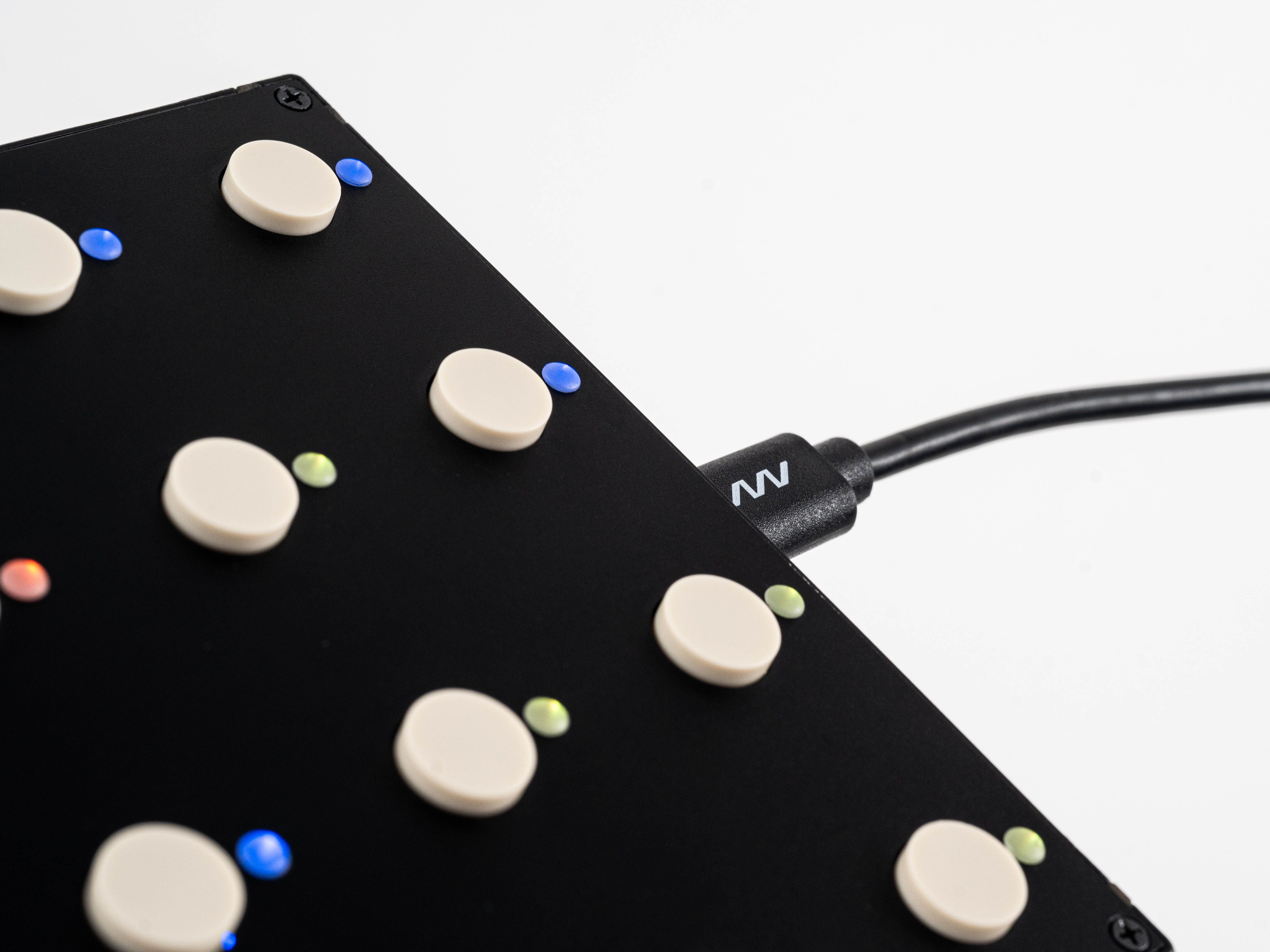 Intech Studio Product: BU16